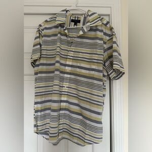 Banana Republic Men’s Shirt - XL